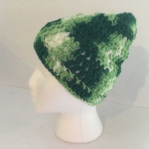 Beanie hat. Unisex. New. Handmade. Crocheted